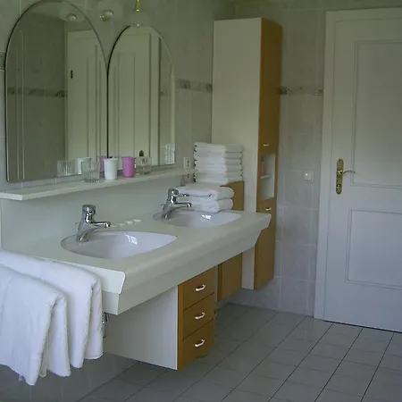 Maria * Velden am Wörthersee